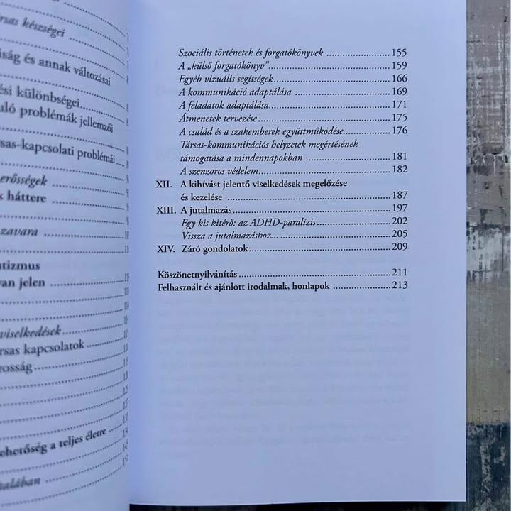 Láthatatlan akadályok [Útmutató autista és ADHD-s gyerekek megértéséhez és támogatásához]
